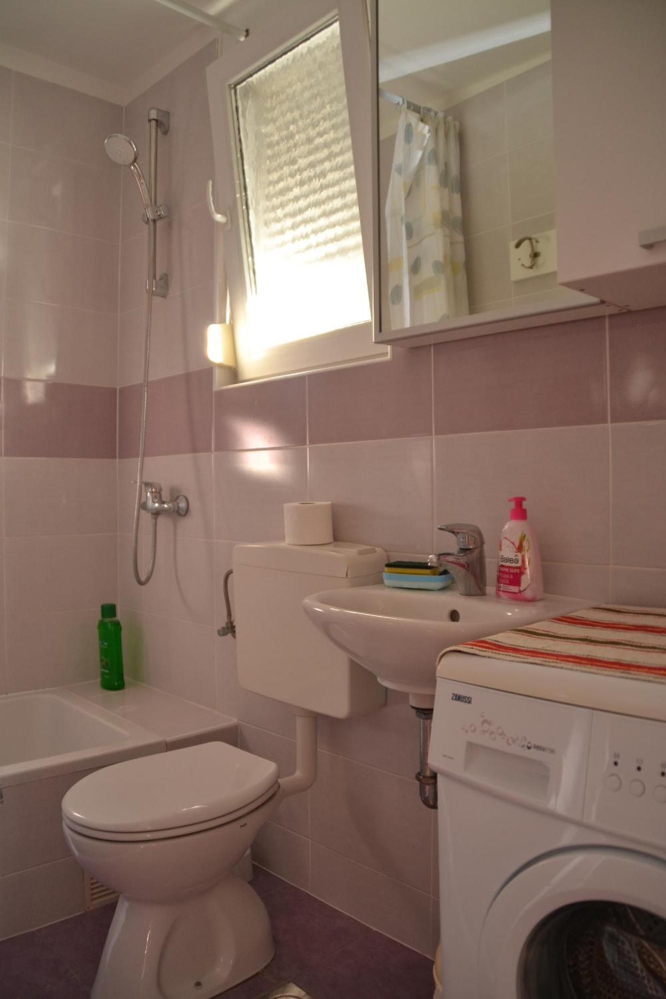 Apartment Antonija With Seaview リエカ エクステリア 写真